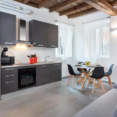 Naviglio Suite Apartments Robecco sul Naviglio Exterior photo