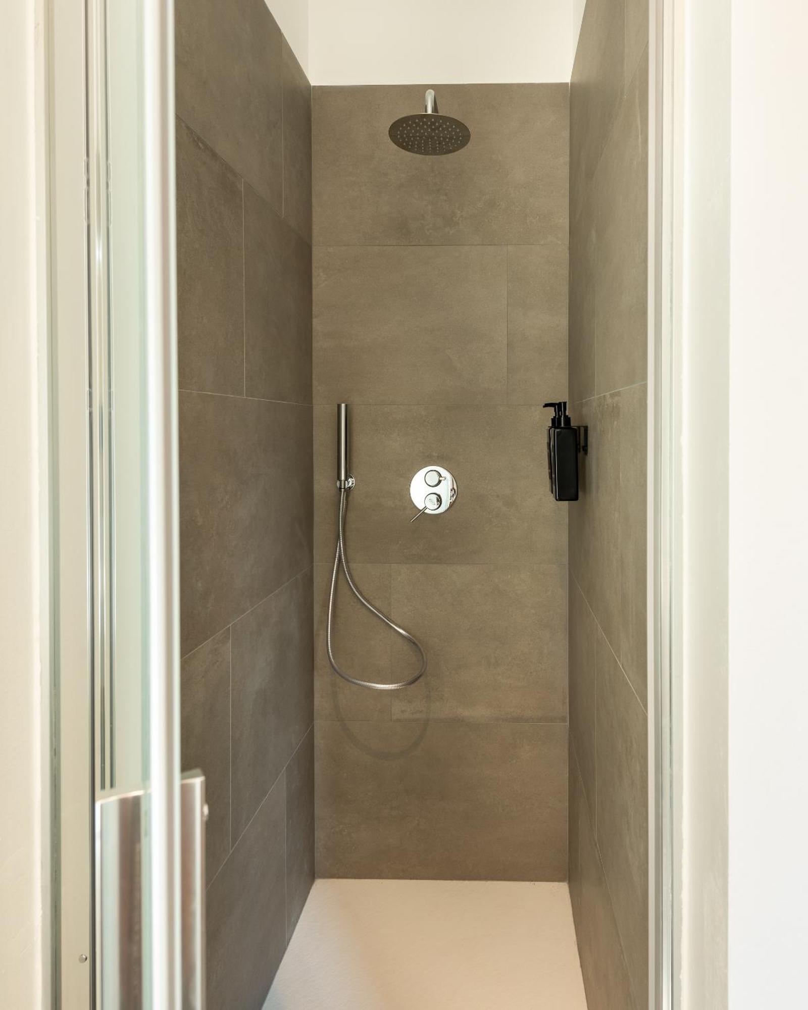Naviglio Apartment *